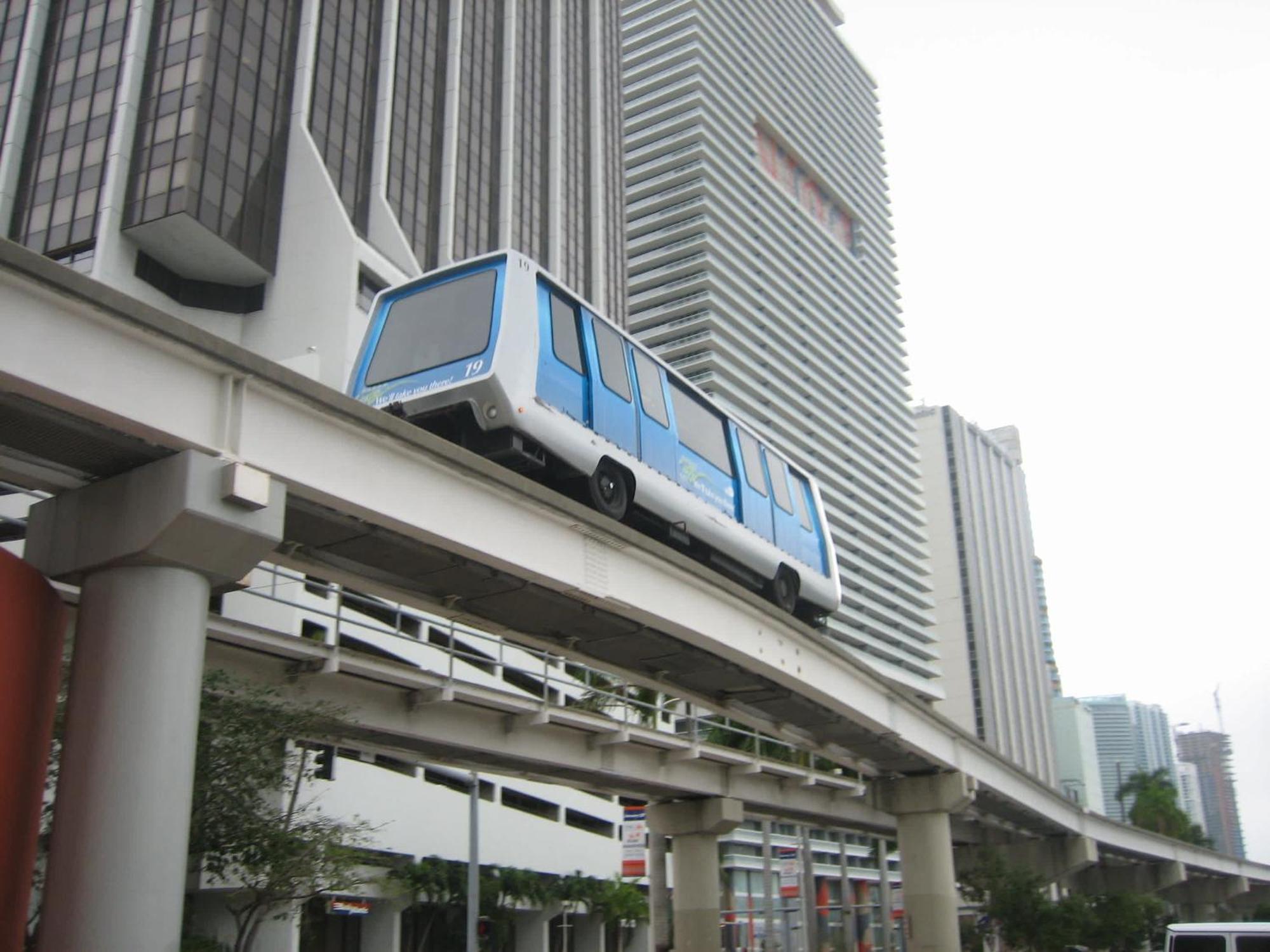 Mvr - Your Sky-high Getaway Miami